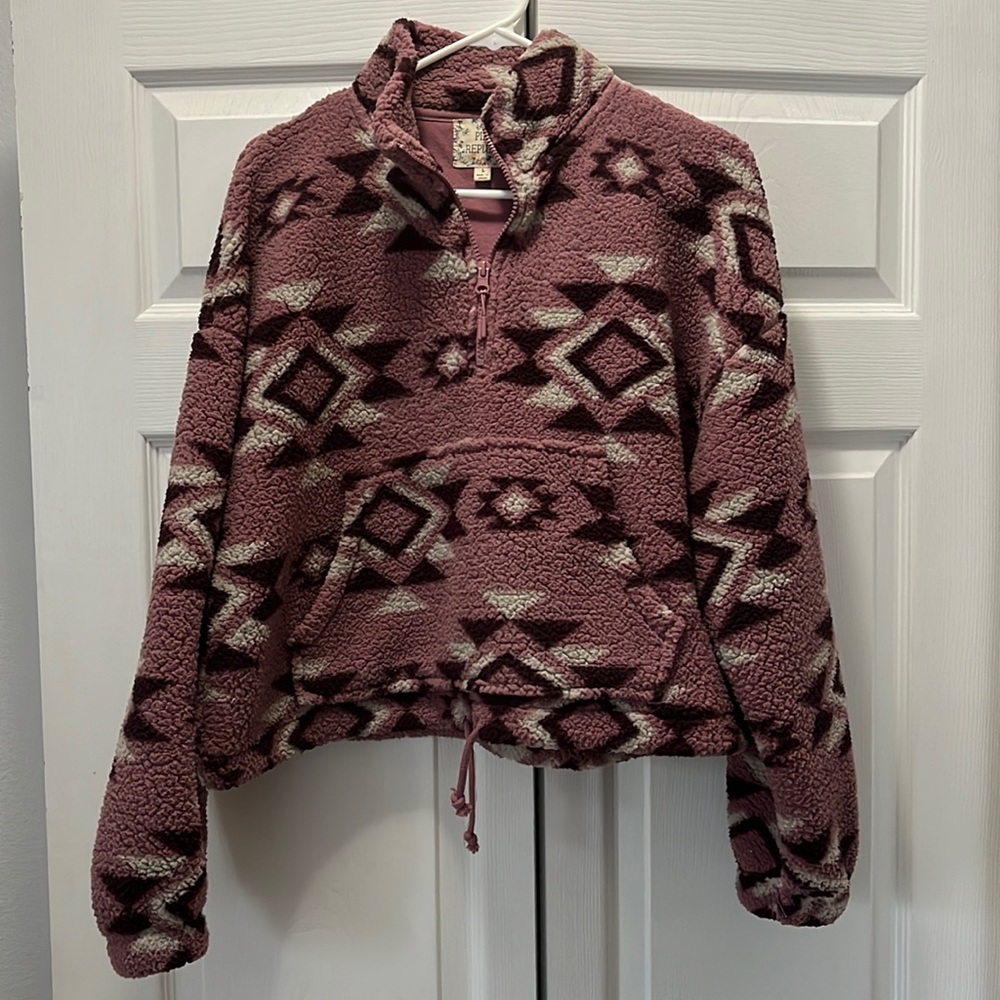 Faux Fur sweater 100%polyester size L